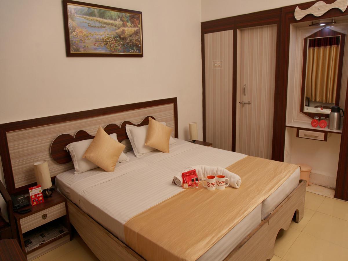 Hotel Lara India Varanasi Esterno foto
