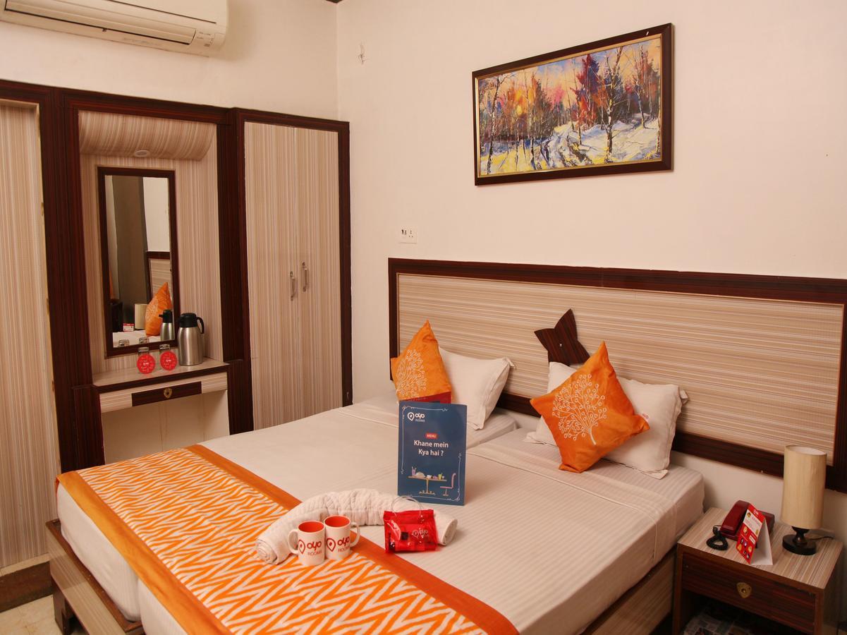 Hotel Lara India Varanasi Esterno foto