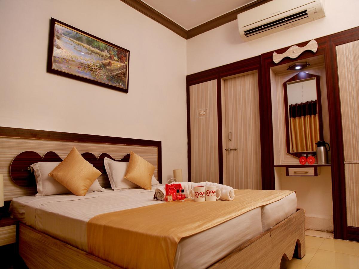 Hotel Lara India Varanasi Esterno foto