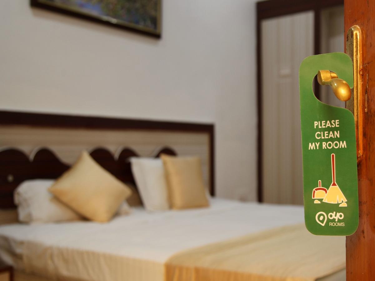 Hotel Lara India Varanasi Esterno foto